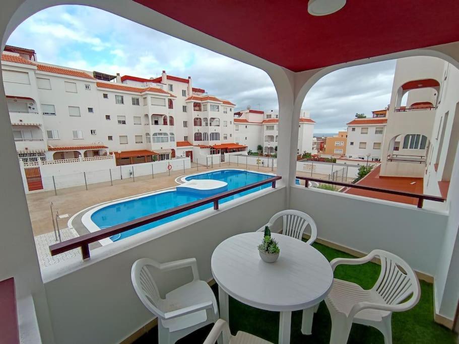 Dulos House Pool And Free Wifi Cho Luaran gambar